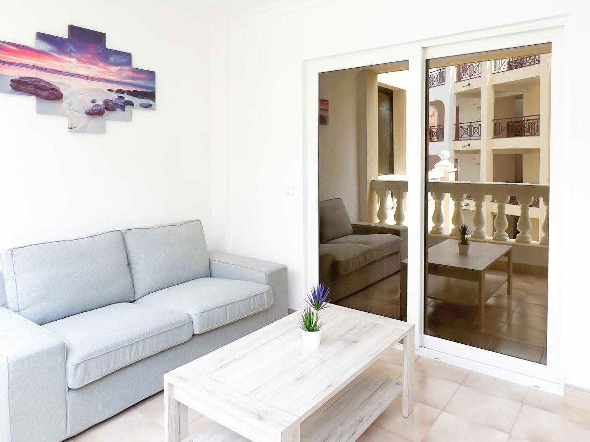 Korallia Guesthouse Castle Harbour Los Cristianos  Kültér fotó